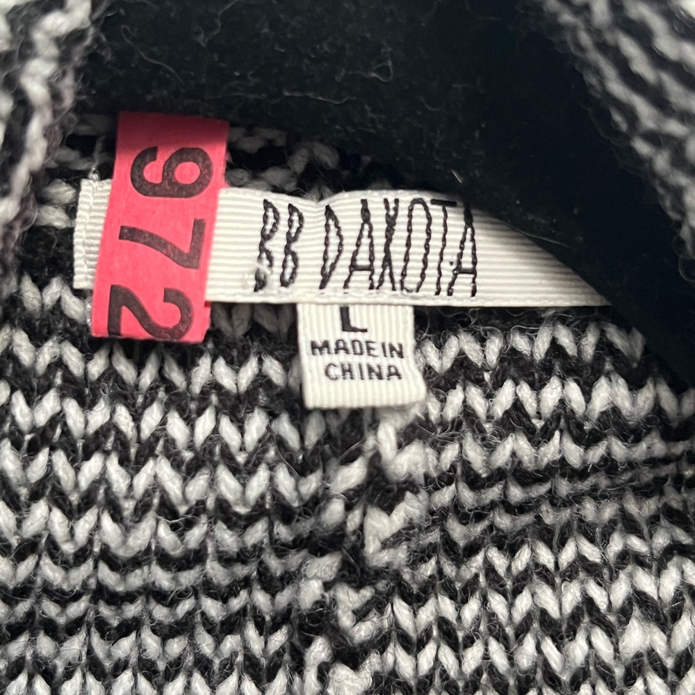 BB Dakota Women's Large Wool Blend Shawl Open Front Cardigan Sweater Black White - Picture 3 of 14